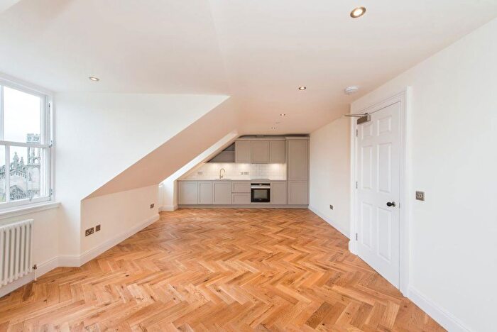 1 Bedroom Flat To Rent In York Place, New Town, Edinburgh, EH1