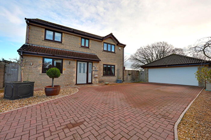 4 Bedroom Detached House For Sale In The Mead, Timsbury, Bath, BA2