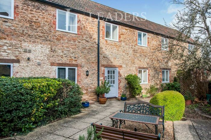 1 Bedroom Flat To Rent In Langford House, Faringdon, SN7