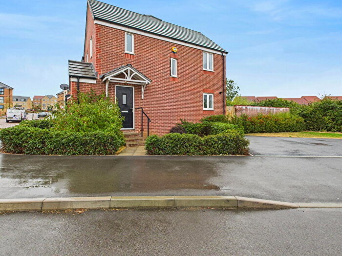 3 Bedroom End Of Terrace House For Sale In James Avenue Calne, SN11