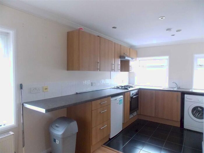 1 Bedroom Flat To Rent In Cullington Close, Harrow, Middlesex HA3