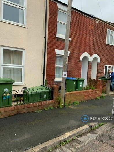 3 Bedroom Terraced House To Rent In Castle Street, Southampton, SO14
