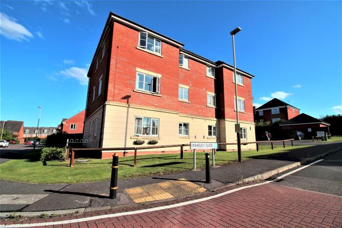 2 Bedroom Apartment To Rent In Cransley Close, Hamilton, Leicester, LE5