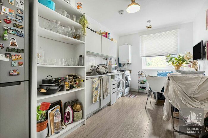 1 Bedroom Flat To Rent In Cricketfield Road, Hackney, London, E5