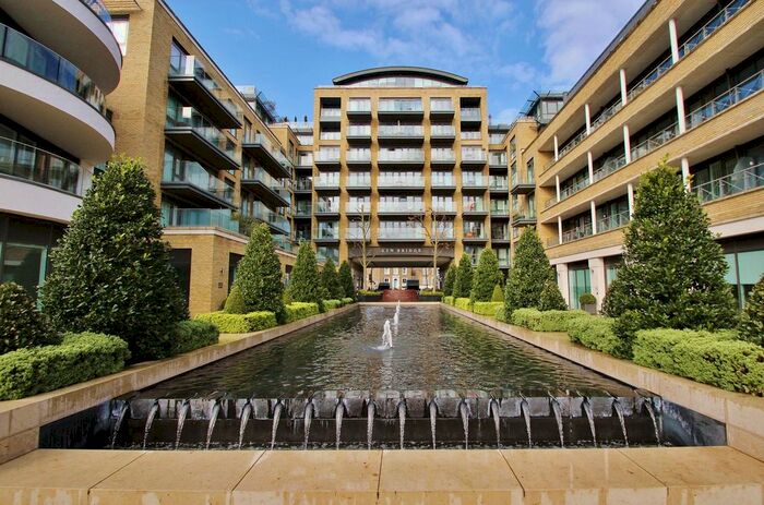 2 Bedroom Flat To Rent In Quayside House, Kew Bridge Road, Brentford, TW8