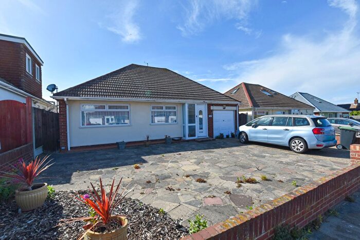 3 Bedroom Detached Bungalow For Sale In Victor Avenue, Cliftonville, CT9