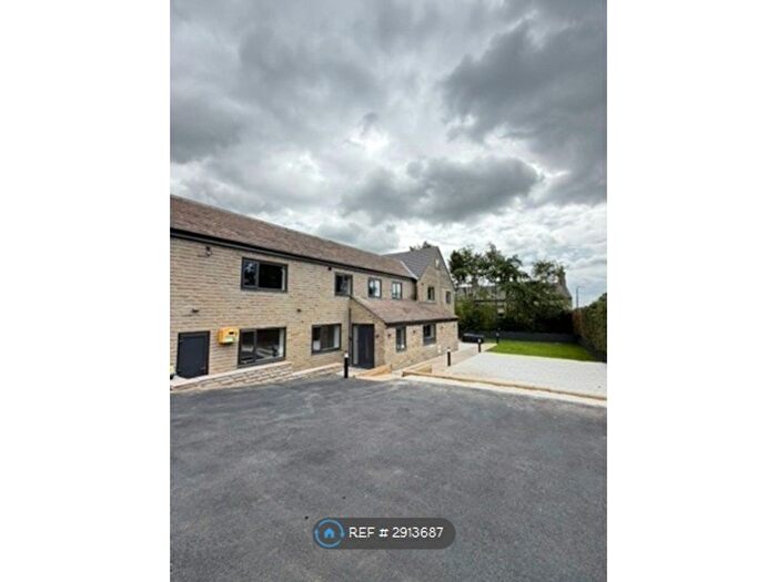 1 Bedroom Flat To Rent In Bramley Lane, Halifax, HX3