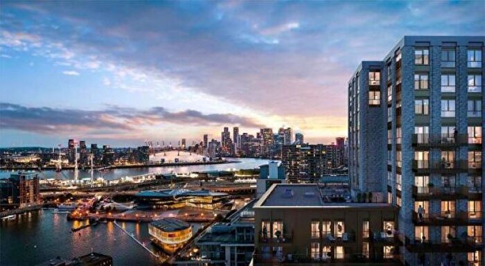 3 Bedroom Flat For Sale In Queens Cross, London, E16