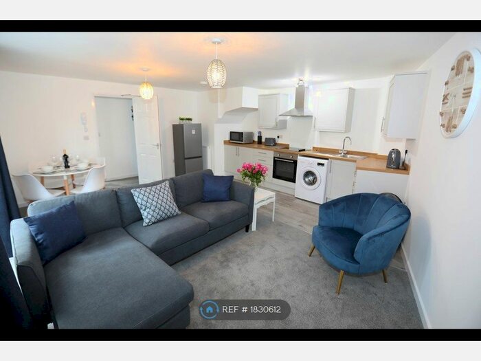 2 Bedroom Maisonette To Rent In The Strand, Exmouth, EX8