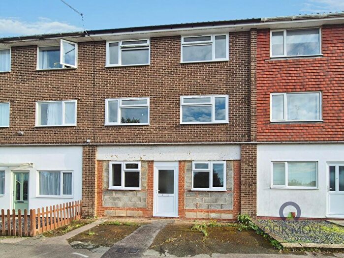 1 Bedroom Flat To Rent In Windsor Way, Polegate, East Sussex, BN26
