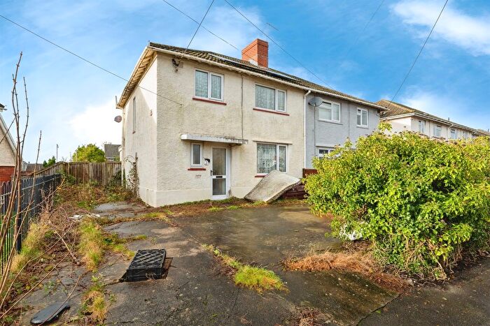 3 Bedroom Semi Detached House For Sale In Brynamlwg Road, Gorseinon, Swansea, SA4