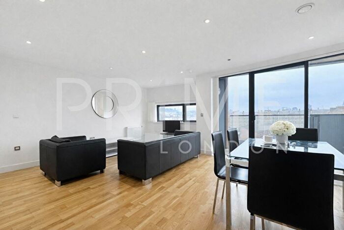 2 Bedroom Flat To Rent In Arc House, Maltby Street, Tower Bridge, SE1