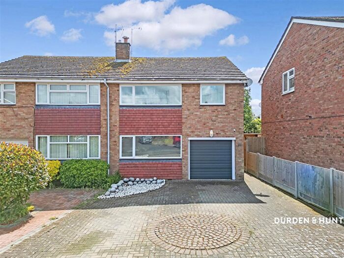 3 Bedroom Semi-Detached House For Sale In Fullers Close, Kelvedon, CO5