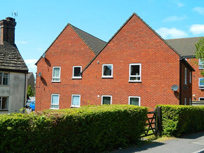 1 Bedroom Flat To Rent In Station Road, Horsham, RH13