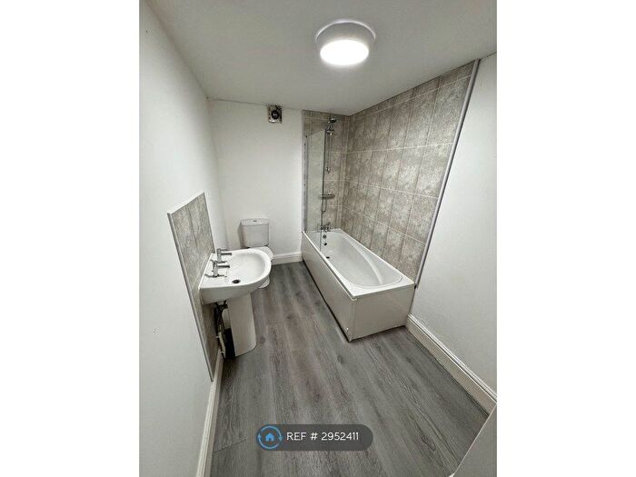1 Bedroom Flat To Rent In St. Barnabas Road, Middlesbrough, TS5