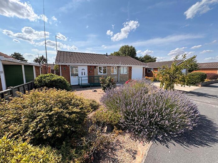 2 Bedroom Detached Bungalow For Sale In Beacon Park Close, Skegness, PE25