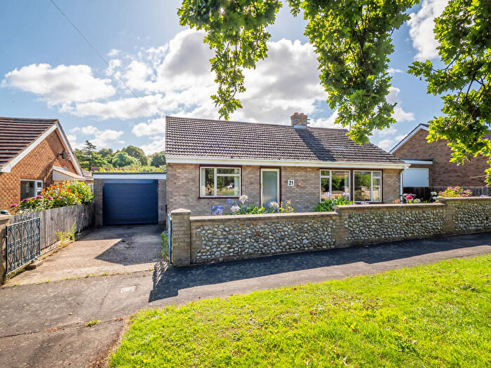 2 Bedroom Detached Bungalow For Sale In Waveney Close, Wells-next-the-Sea, NR23
