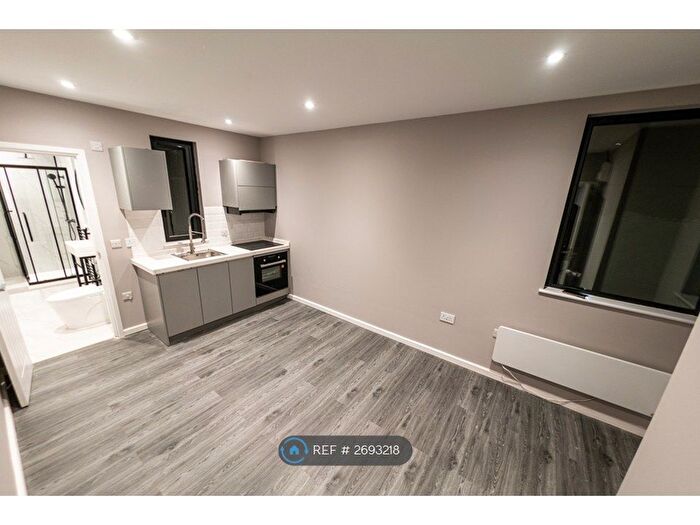 Studio To Rent In Lenside Apartments, Maidstone, ME15