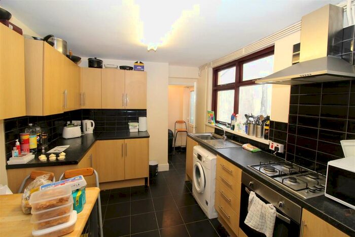4 Bedroom House To Rent In Coburn Street, Cathays, Cardiff, CF24