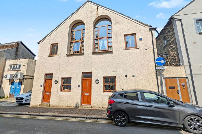 2 Bedroom Flat For Sale In New Street, Whitehaven, CA28