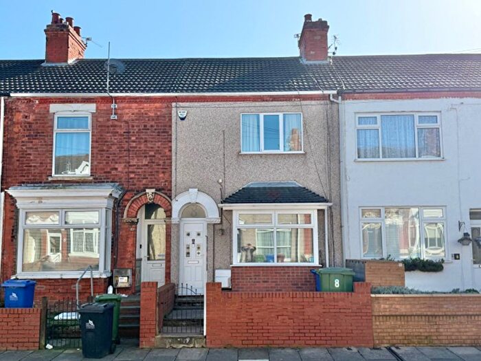 3 Bedroom Terraced House For Sale In Florence Street, Grimsby, DN32