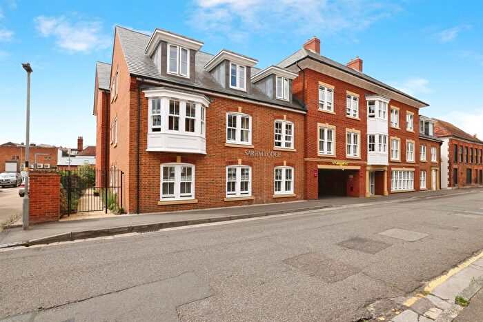 1 Bedroom Flat For Sale In Three Swans Chequer, Salisbury, SP1