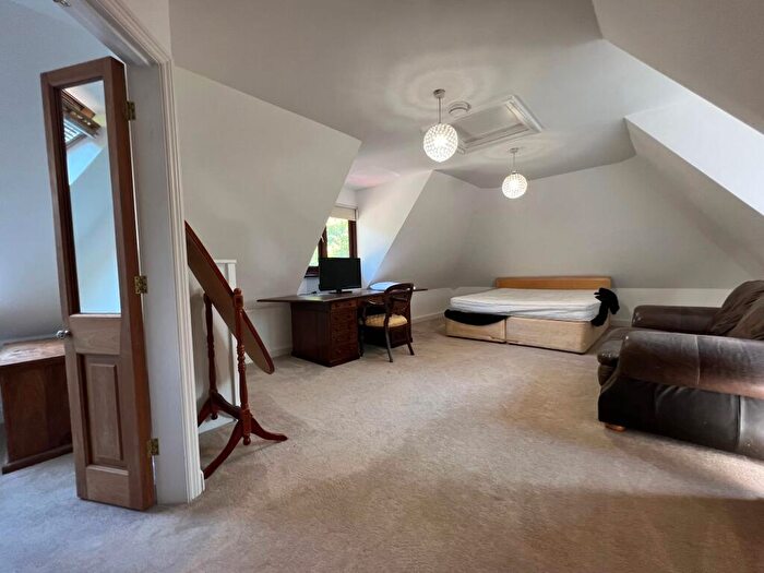 1 Bedroom Property To Rent In Sparkford Road, Winchester, SO22