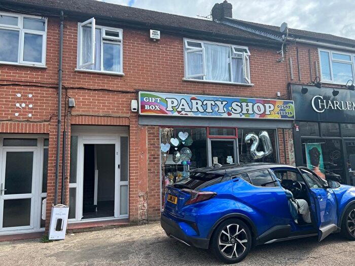 2 Bedroom Flat To Rent In Crawley Green Road, Luton, LU2