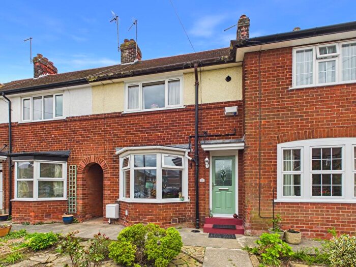2 Bedroom Terraced House For Sale In Norwood Far Grove, Beverley, HU17