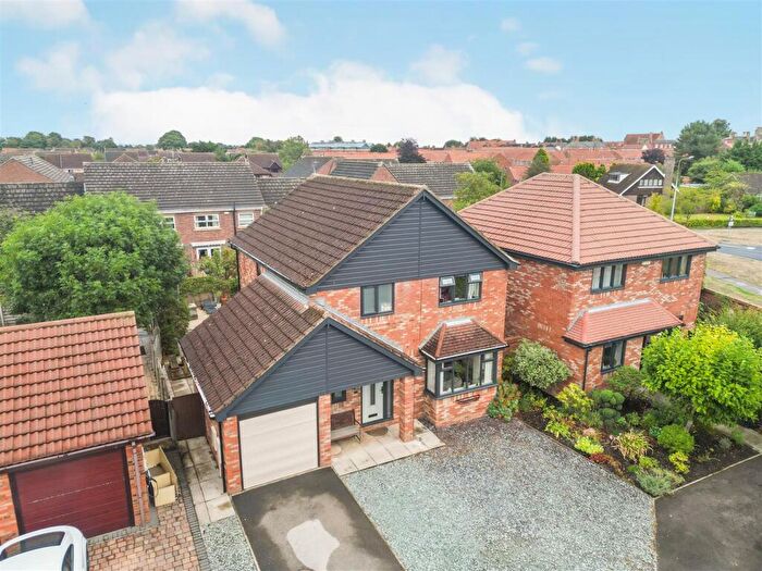4 Bedroom Detached House For Sale In Gowdall Way, Howden, Goole, DN14