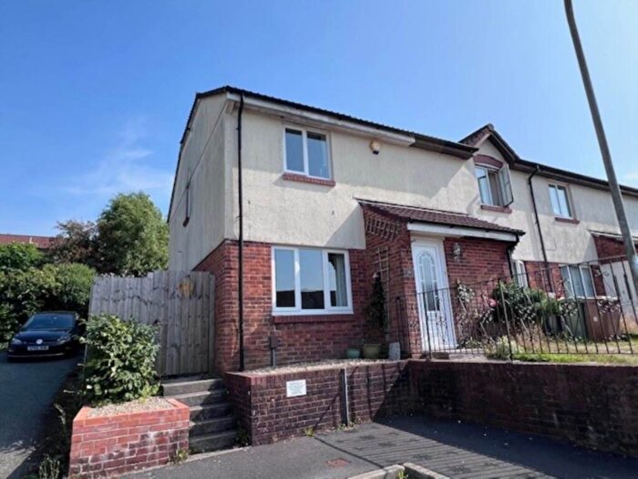 3 Bedroom End Of Terrace House To Rent In Battershall Close, Plymstock, PL9