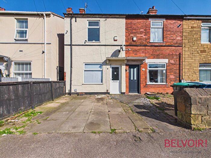 2 Bedroom Terraced House For Sale In Moor Street, Mansfield, NG18
