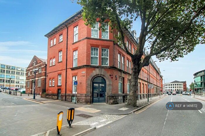 2 Bedroom Flat To Rent In Castle Edge, Nottingham, NG7