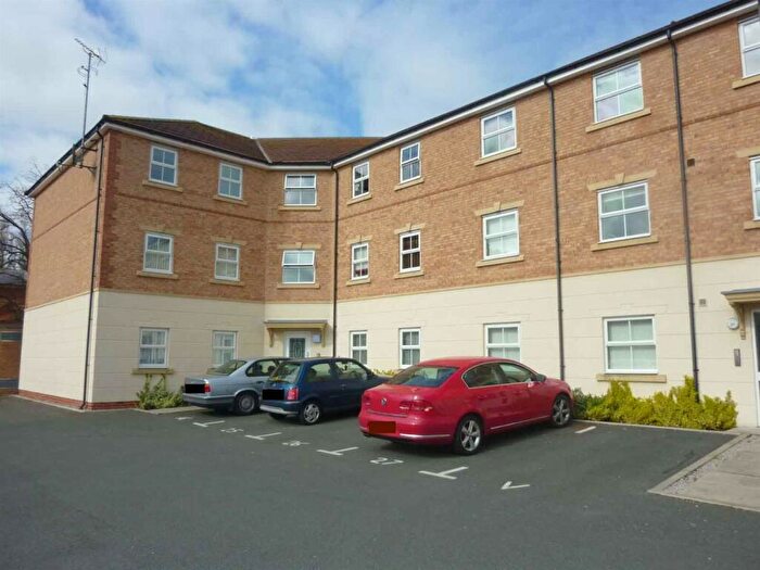 2 Bedroom Apartment To Rent In Cysgod Y Bryn, Rhos On Sea, Colwyn Bay, LL28