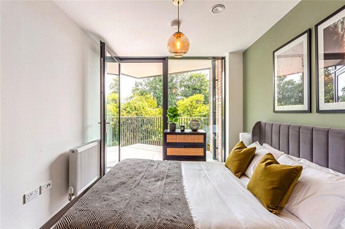 1 Bedroom Flat For Sale In Dylon Riverside, Purbeck Gardens, London, SE26