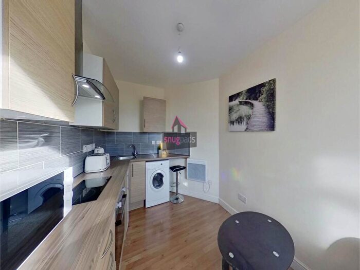 1 Bedroom Flat To Rent In Weaste Lane, Salford, M5