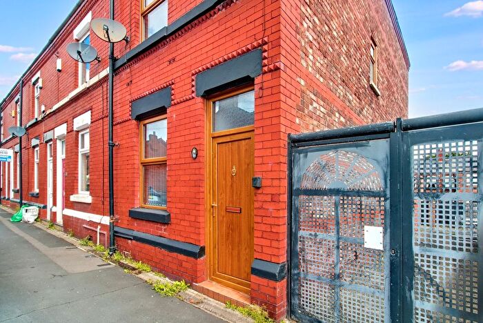 2 Bedroom End Of Terrace House To Rent In Kitchener Street, St. Helens, WA10