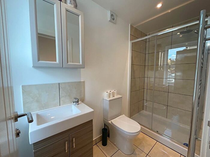 2 Bedroom Flat To Rent In Bell Hill Road, St George, Bristol, BS5