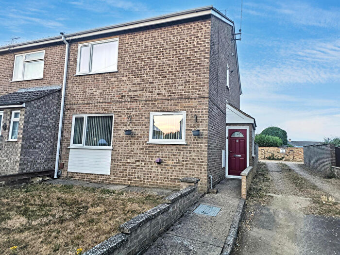 3 Bedroom End Of Terrace House For Sale In Church Street, Whittlesey, Peterborough, Cambridgeshire, PE7