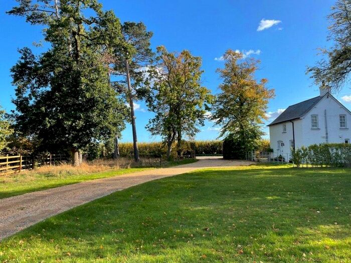 2 Bedroom Detached House To Rent In Quinton, Northamptonshire, NN7