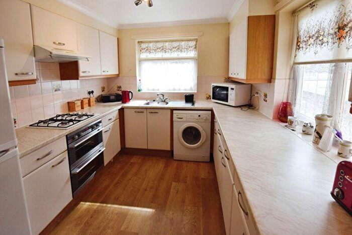 2 Bedroom Bungalow For Sale In Torridge Rise, Brickhill Area, Bedford, MK41