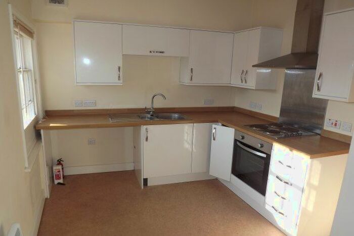 2 Bedroom Flat To Rent In A Carter Street, Uttoxeter, ST14