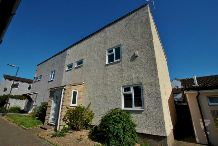 3 Bedroom Semi-Detached House To Rent In Coates Walk, Knowle West, Bristol, BS4