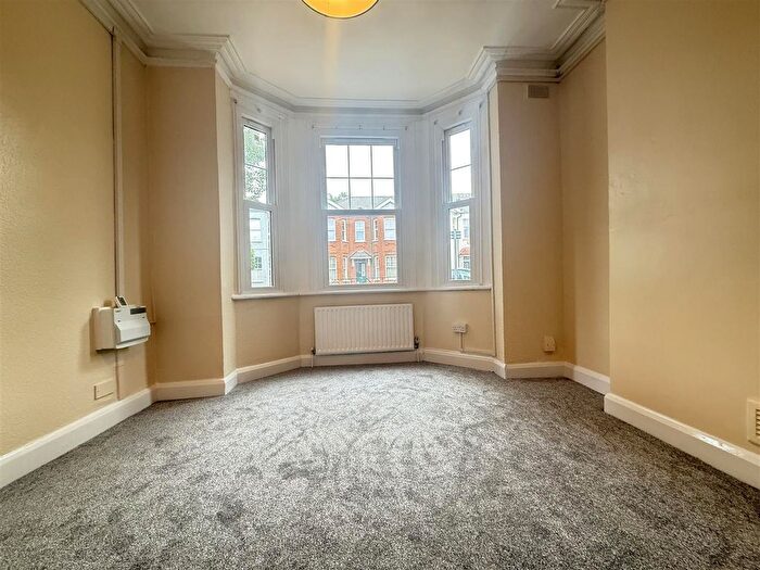 2 Bedroom Maisonette To Rent In Cromwell Road, London, SW19