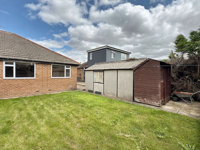 2 Bedroom Bungalow For Sale In Woodfield Road, Harrogate, HG1