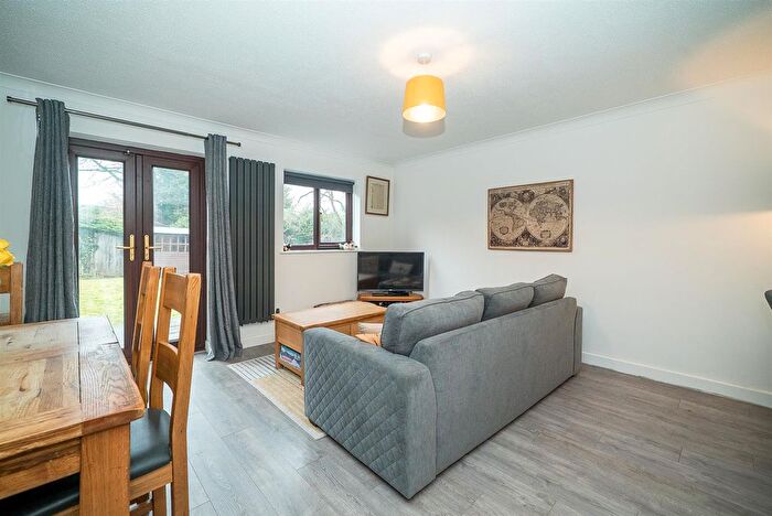 2 Bedroom Terraced House For Sale In The Farthings, Hemel Hempstead, HP1