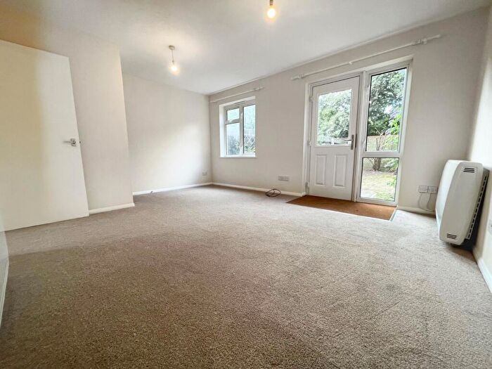 3 Bedroom House To Rent In Keeble Road, Bournemouth, BH10