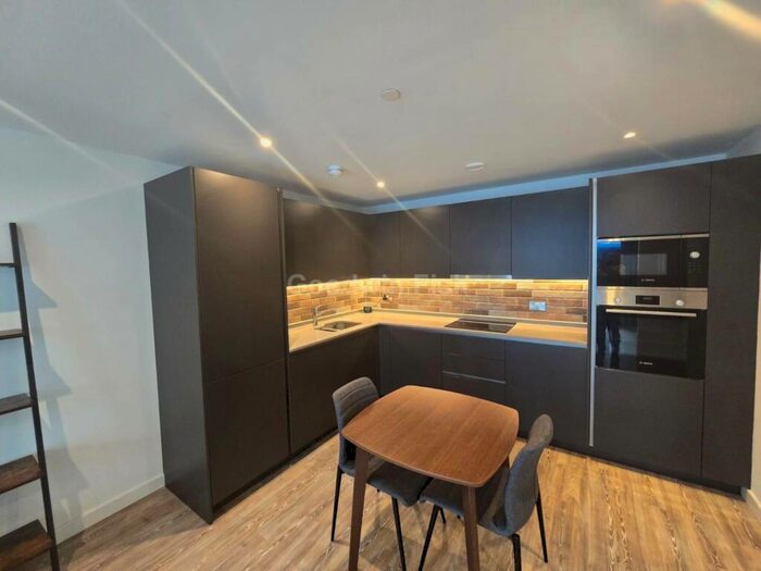 2 Bedroom Apartment To Rent In Wilson Building Potato Wharf, Manchester, M3