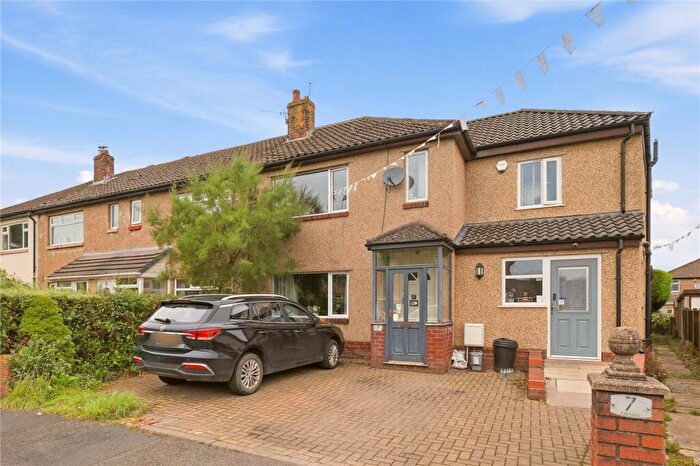 4 Bedroom Semi-Detached House For Sale In Lynfield Road, Great Harwood, Blackburn, Lancashire, BB6
