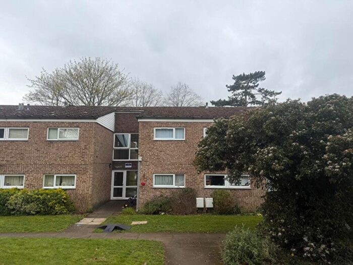 2 Bedroom Flat To Rent In Lone Pine Court, Brixworth, Northampton, NN6